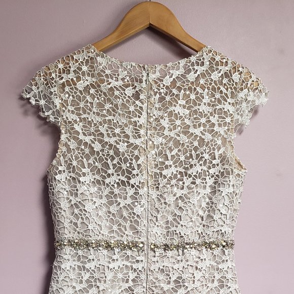 Rianna Size 10 Women's Beige Dress - Pre-Owned - Picture 7 of 8